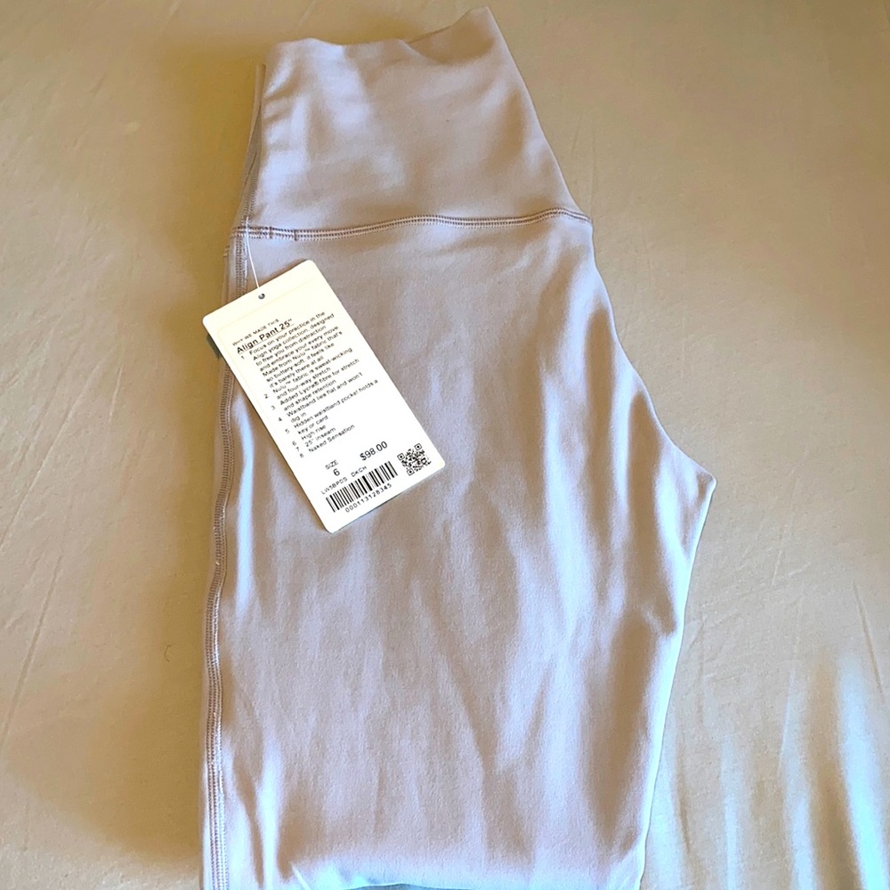 Brand new with tags Lululemon Align pant 25”